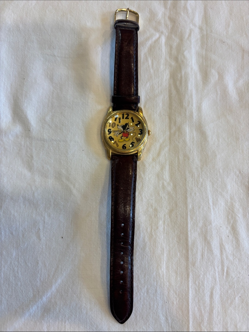 Ladies Mickey Mouse Classic Brown Leather Wristwatch with Gold Case
